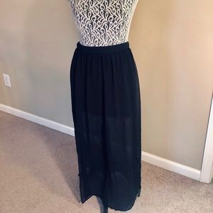 H&M black maxi chiffon skirt